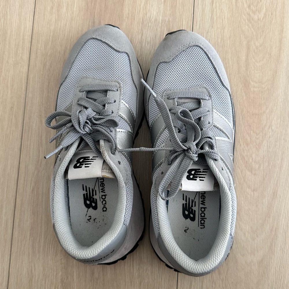 New balance 237 size 7
